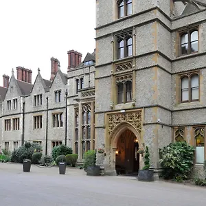 Otel Nutfield Priory & ****